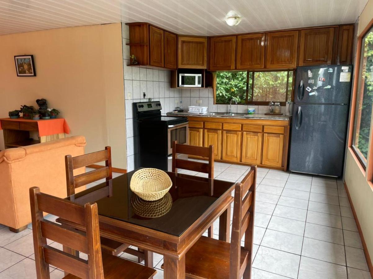 La Casa Bonita Apartment Monteverde Luaran gambar