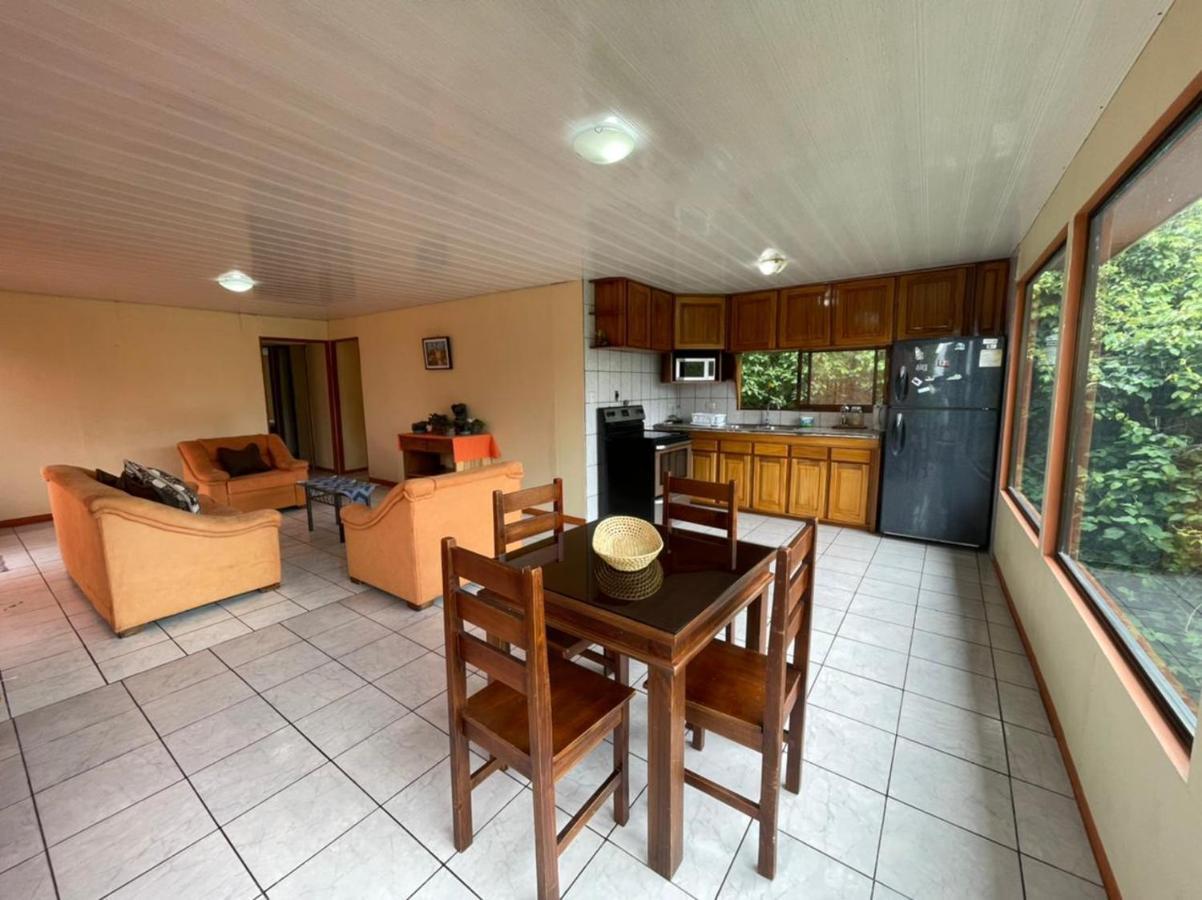 La Casa Bonita Apartment Monteverde Luaran gambar