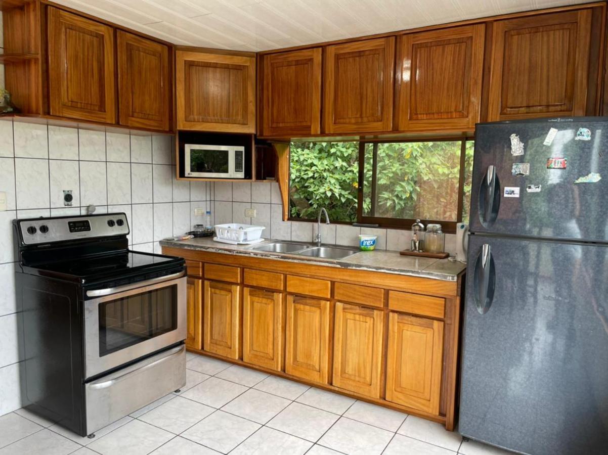 La Casa Bonita Apartment Monteverde Luaran gambar